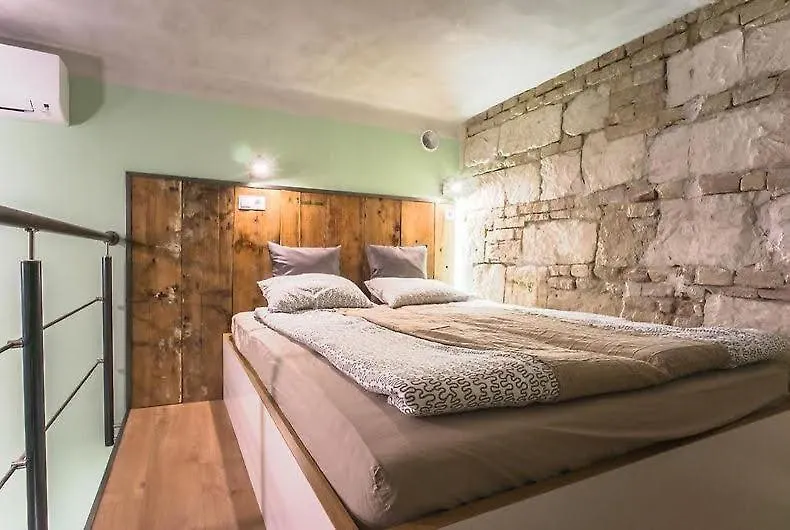 Economy Hollo Apartments Budapesta