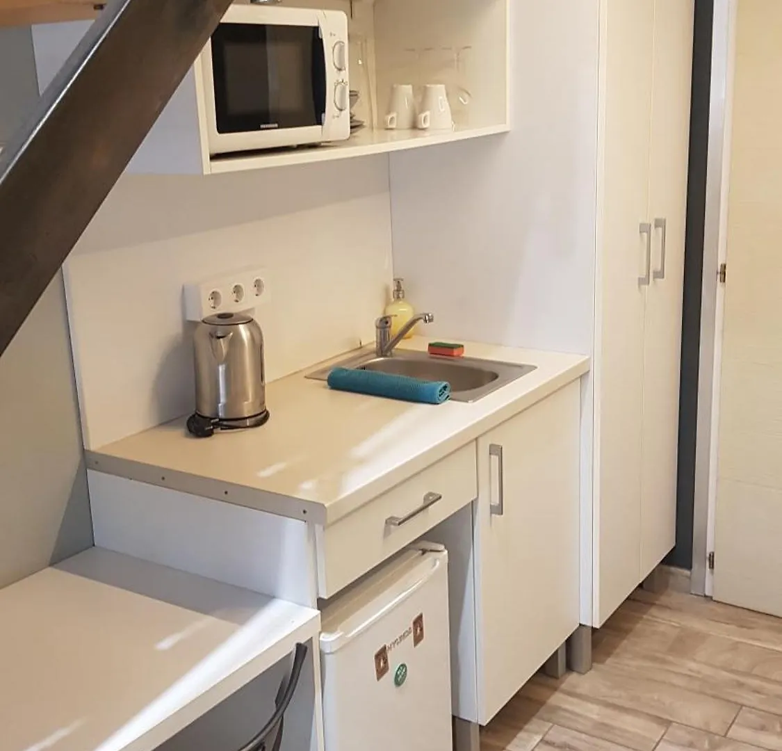 Economy Hollo Apartments Budapesta Ungaria